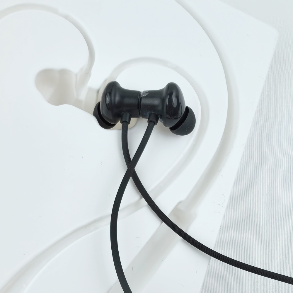Realme Buds Wireless 5 Lite Ea - Magnetic Neckband Sports Earphones 评论和价格